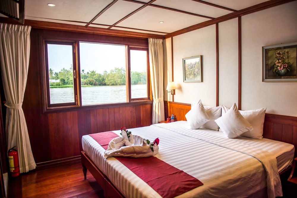 Superior Cabin